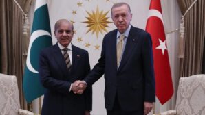 Pakistan Başbakanı Şerif, Hürjet için Lider Erdoğan’ı kutladı